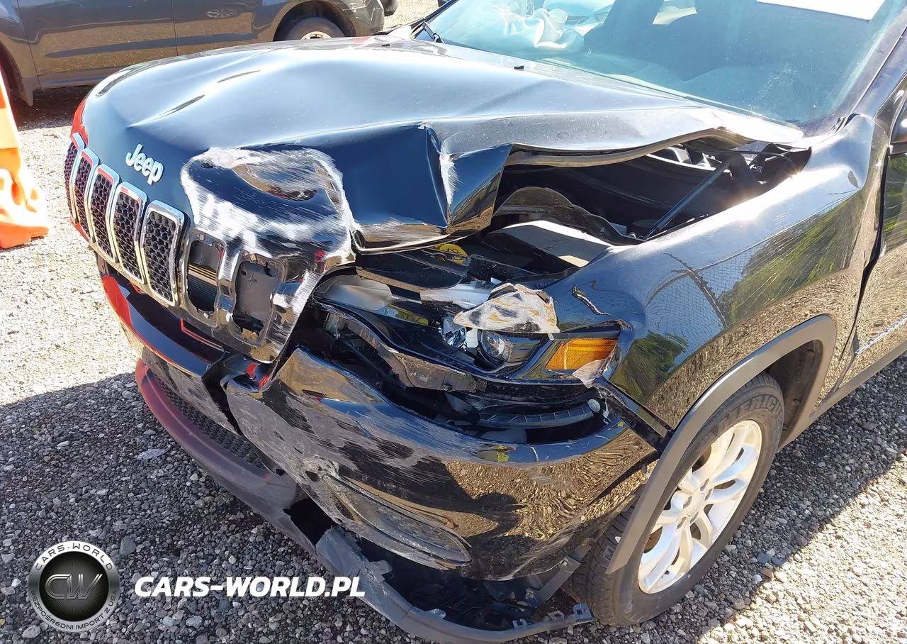 2020 Jeep Cherokee Latitude Fwd VIN:1C4PJLCB9LD506420 - 6