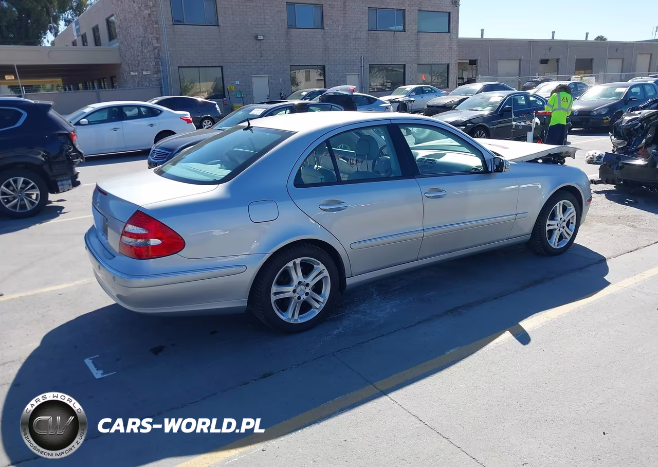 2004 Mercedes-Benz E 500 VIN:WDBUF70J94A470317 - 4