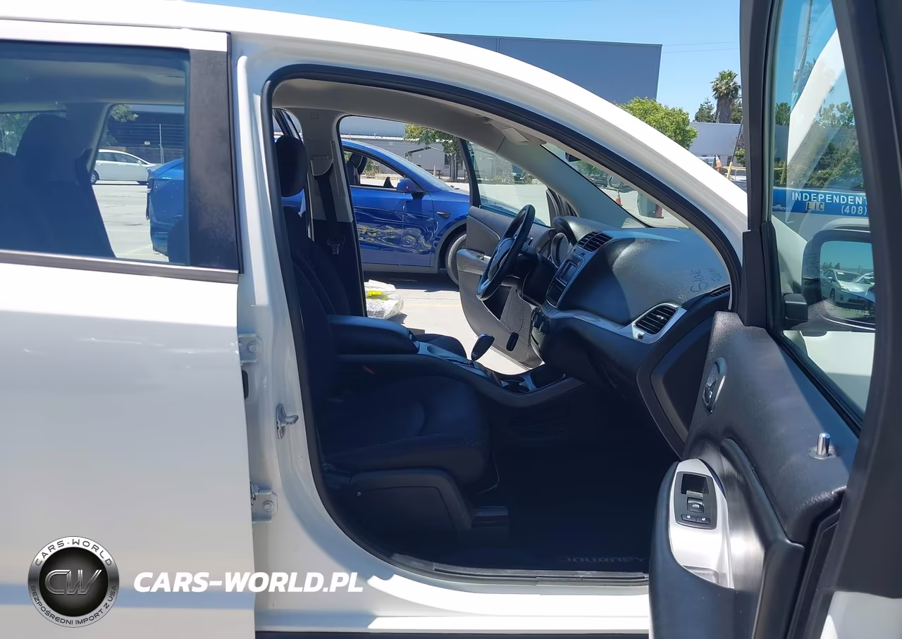 2013 Dodge Journey American Value Pkg VIN:3C4PDCAB8DT728131 - 5