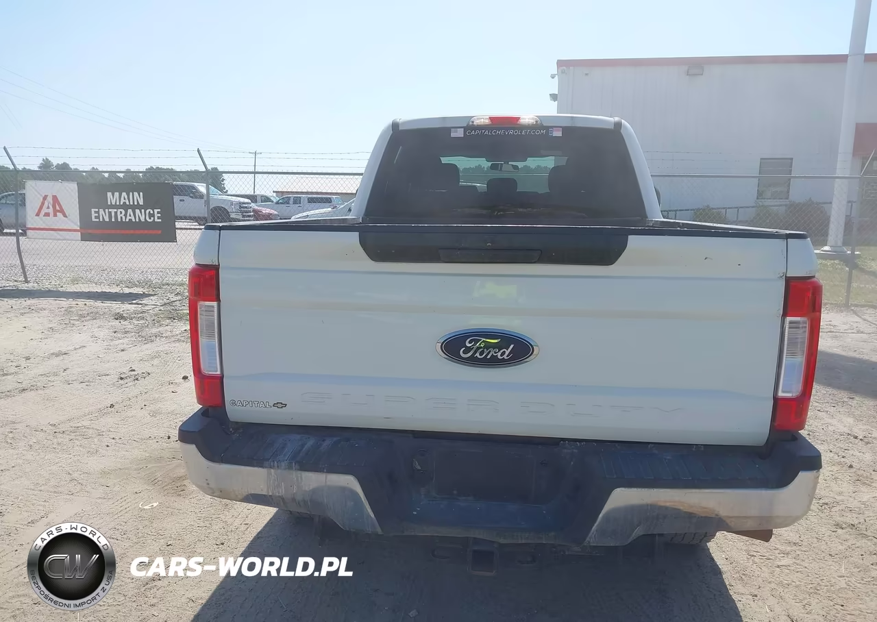 2019 Ford F-250 Xlt VIN:1FT7W2BT9KED75312 - 17