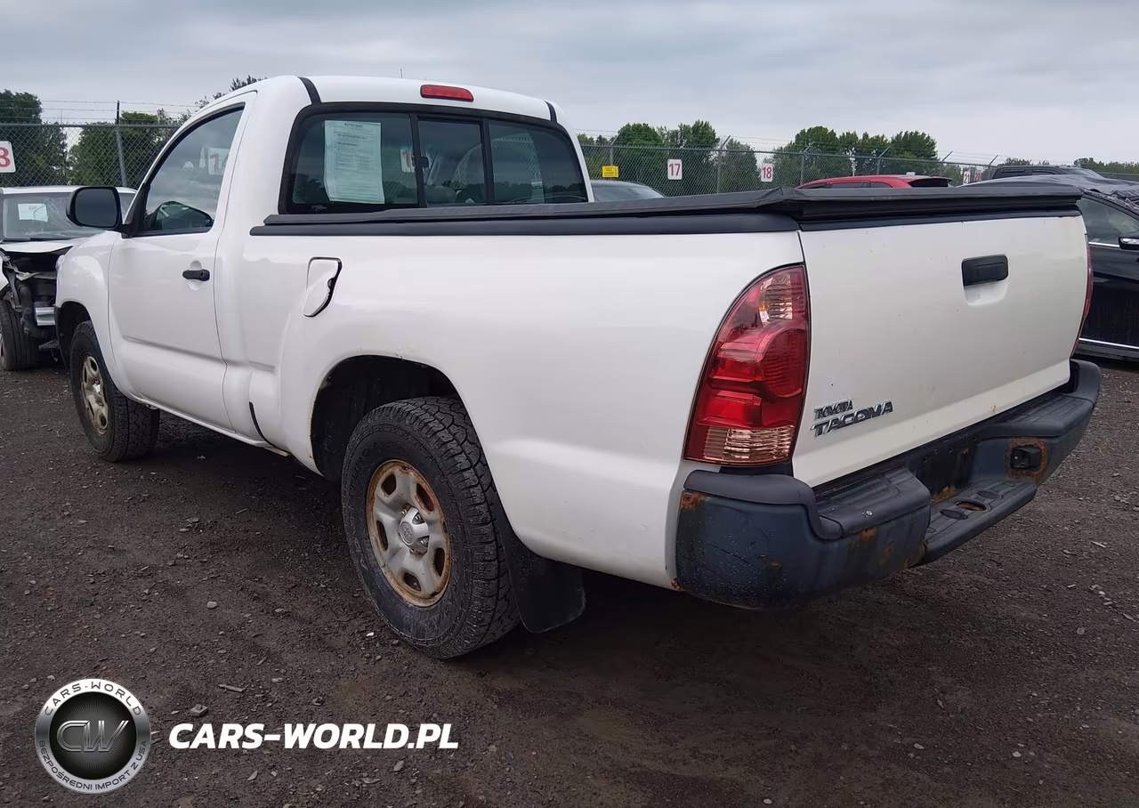 2014 Toyota Tacoma VIN:5TFNX4CN3EX038899 - 3