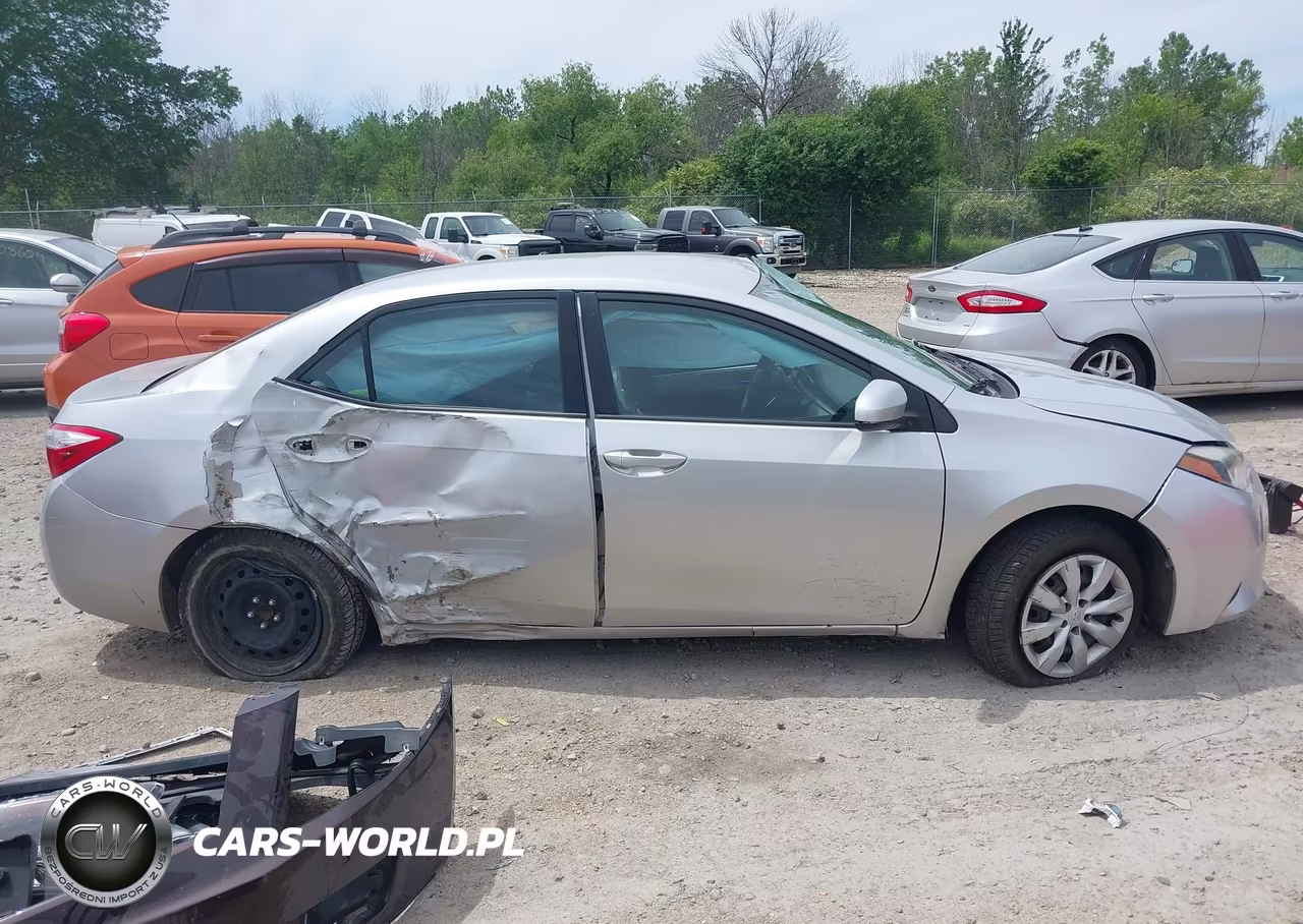 2014 Toyota Corolla Le VIN:5YFBURHE0EP079555 - 13