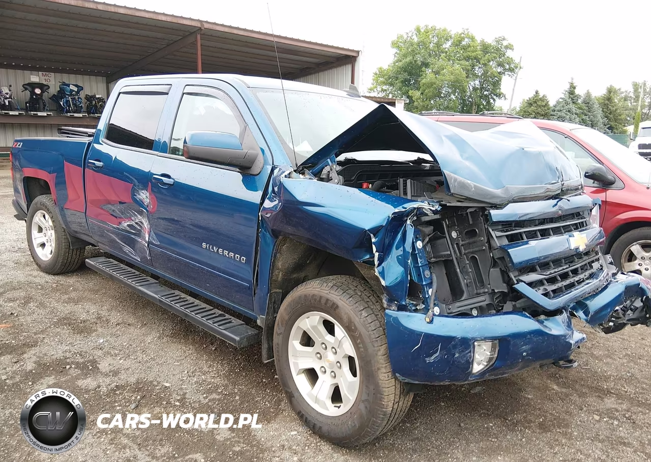 2018 Chevrolet Silverado 1500 2Lt – zdjęcie 1 z 17