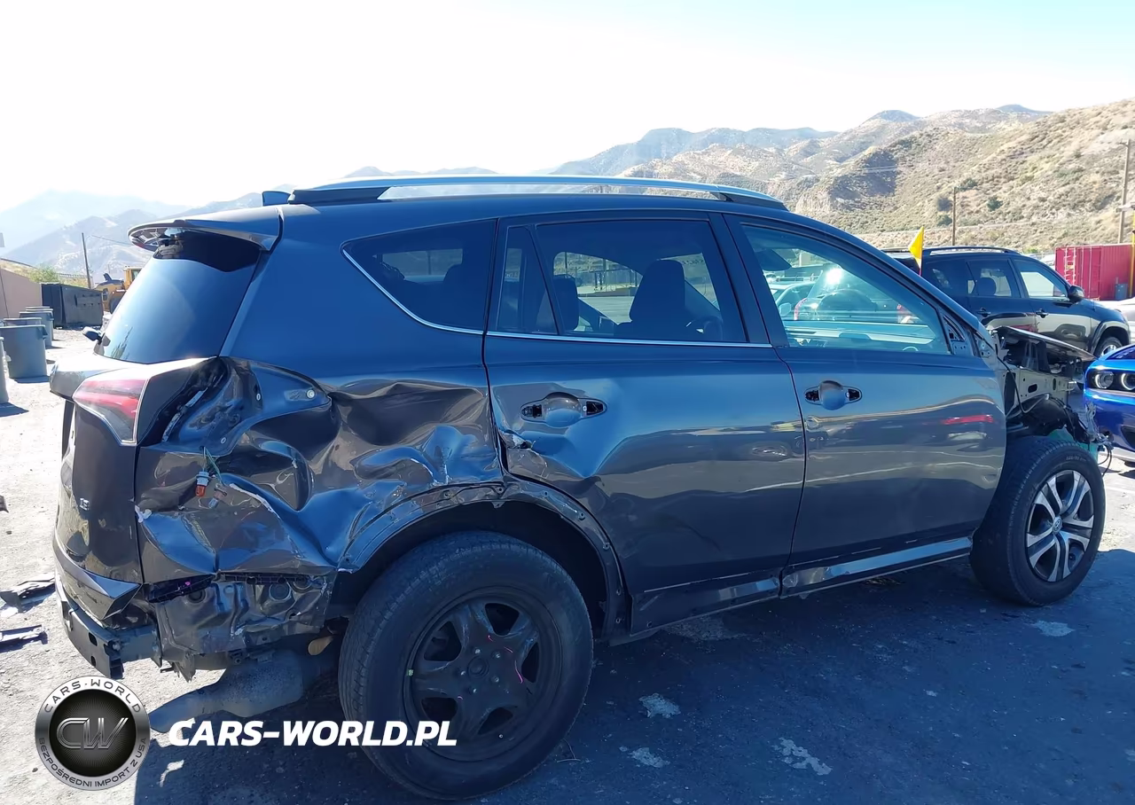 2018 Toyota Rav4 Le VIN:2T3ZFREV1JW516640 - 14