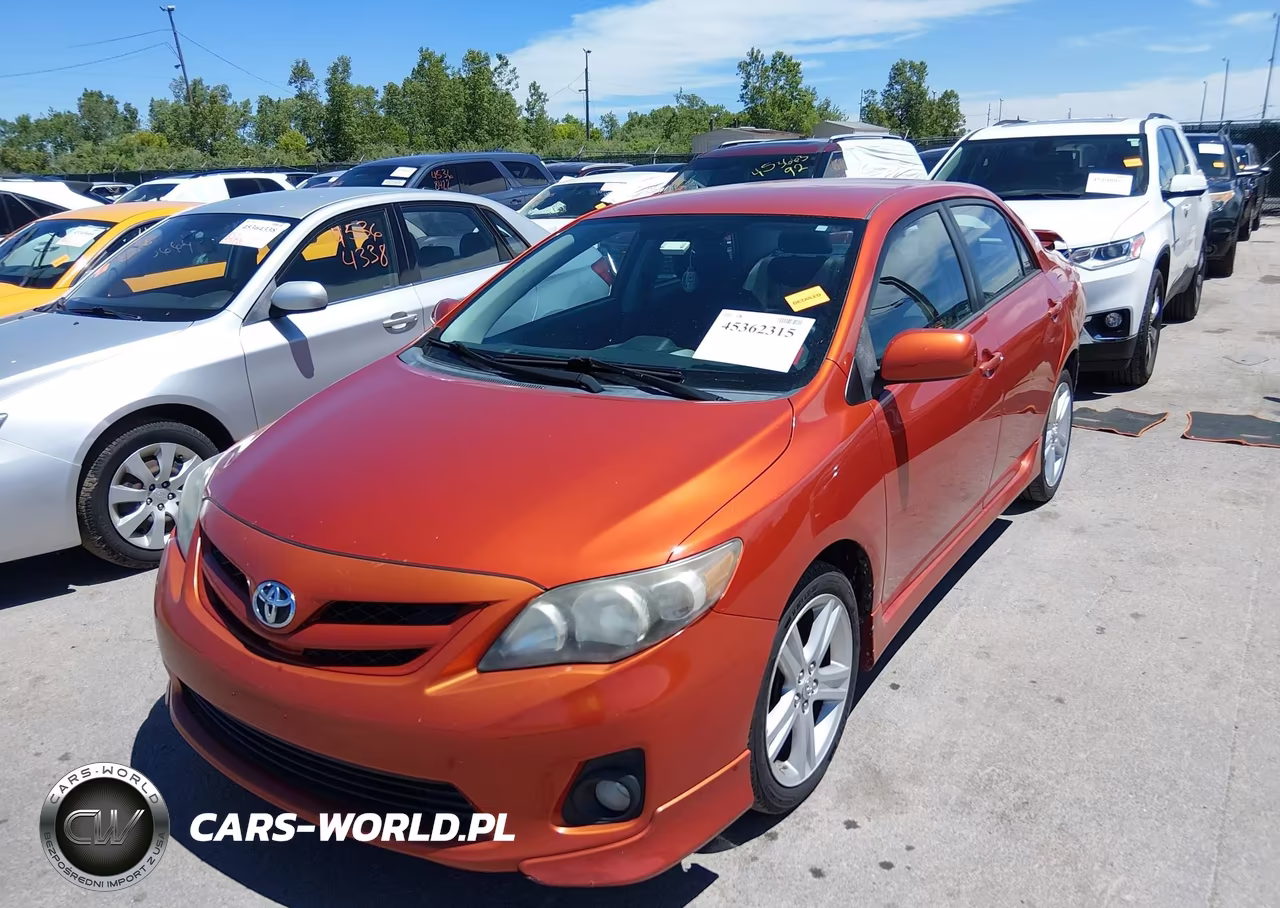 2013 Toyota Corolla S Special Edition VIN:2T1BU4EE8DC073220 - 2