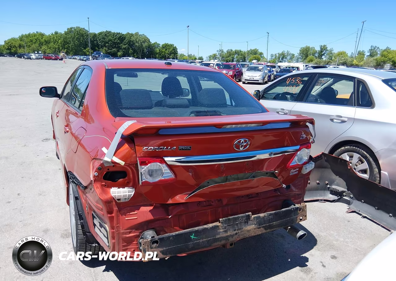2013 Toyota Corolla S Special Edition VIN:2T1BU4EE8DC073220 - 6