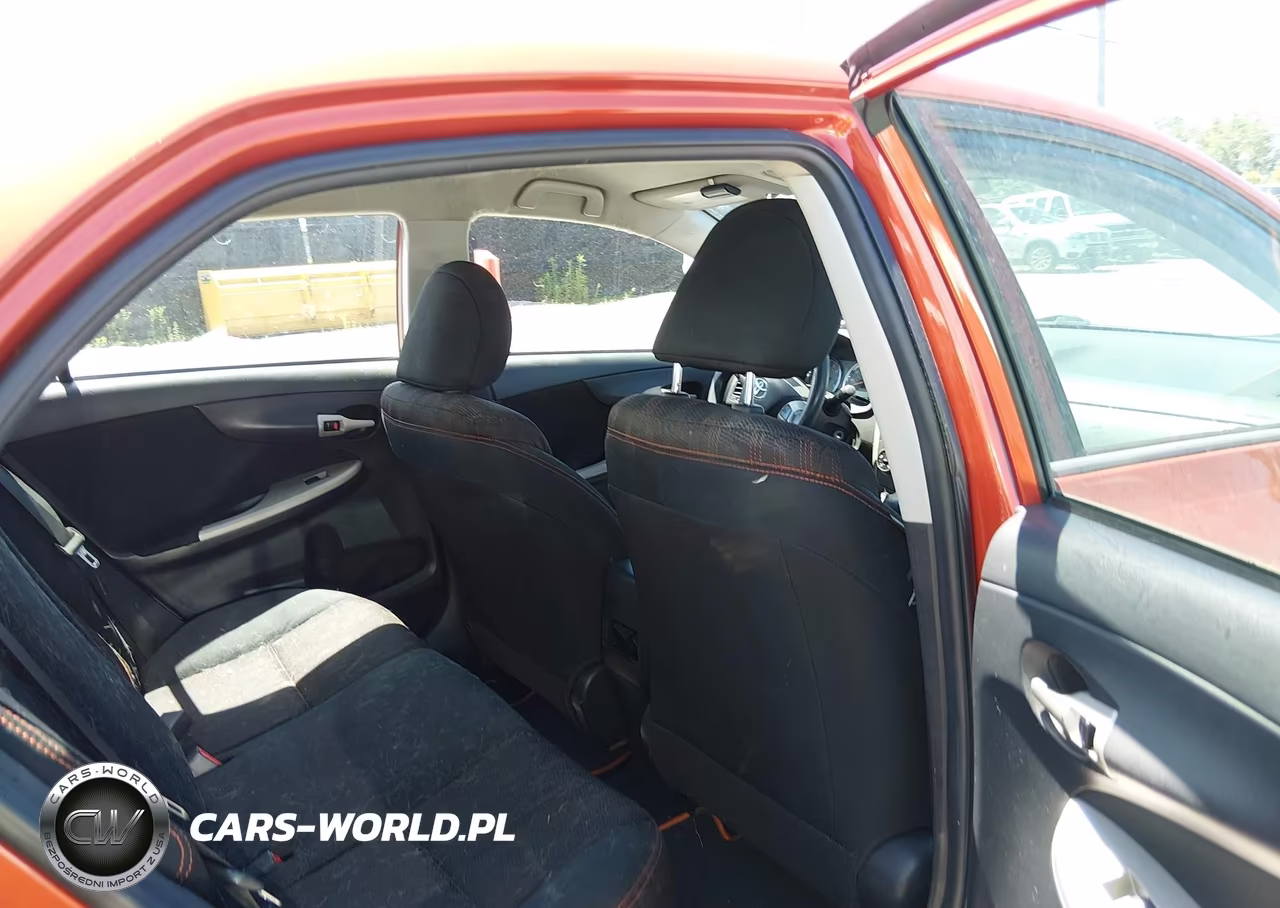 2013 Toyota Corolla S Special Edition VIN:2T1BU4EE8DC073220 - 8