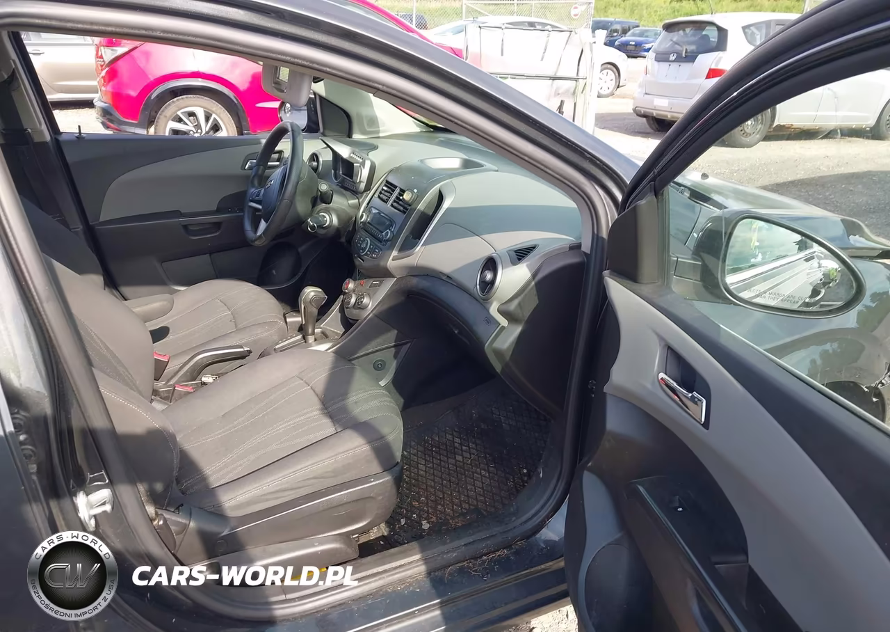 2014 Chevrolet Sonic Lt Auto VIN:1G1JC5SG5E4218690 - 5