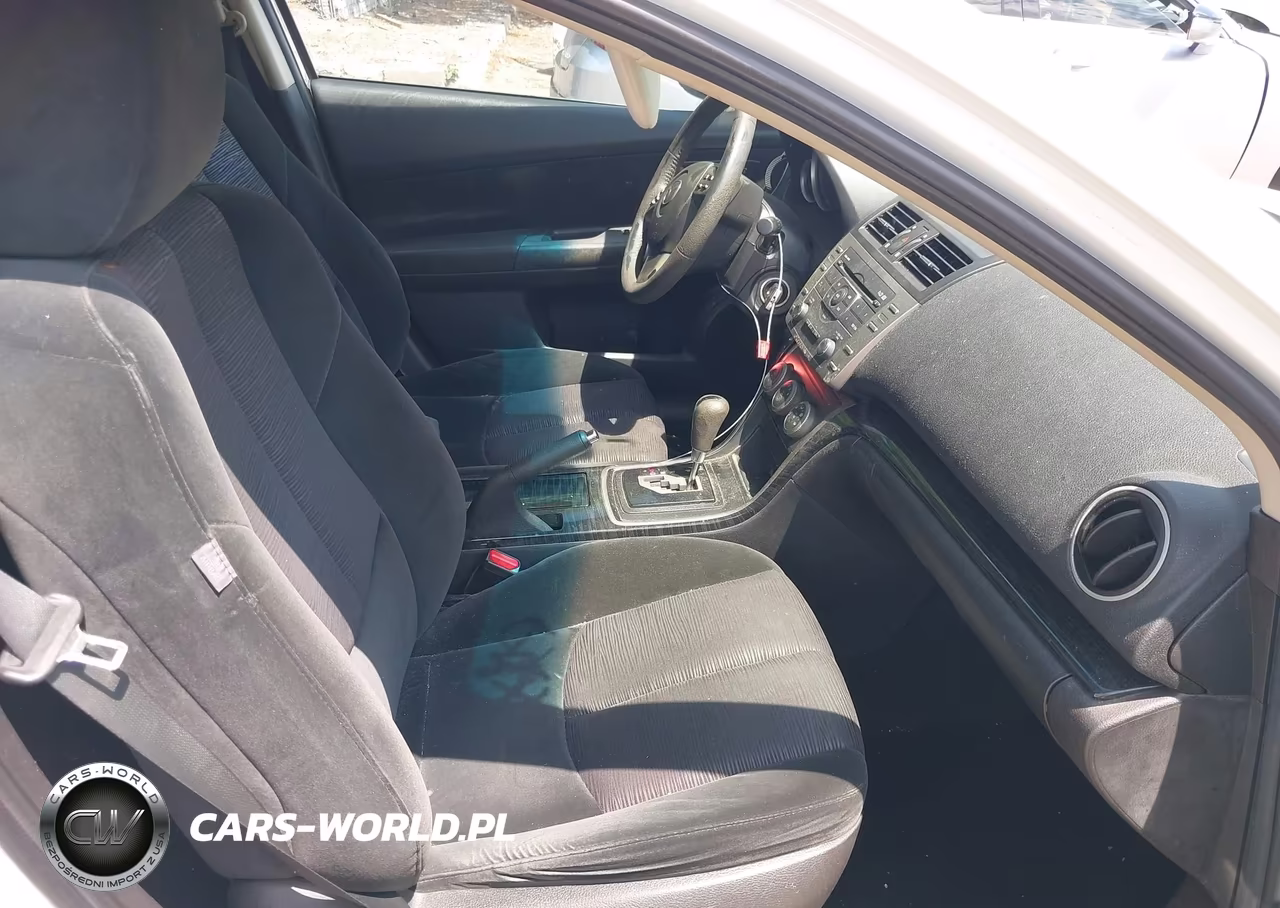 2010 Mazda Mazda6 I Touring VIN:1YVHZ8CH7A5M54270 - 5