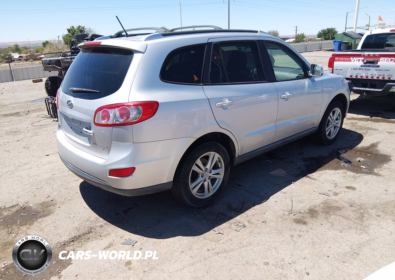 2011 Hyundai Santa Fe Limited V6 VIN:5XYZK4AG8BG062778 - 4