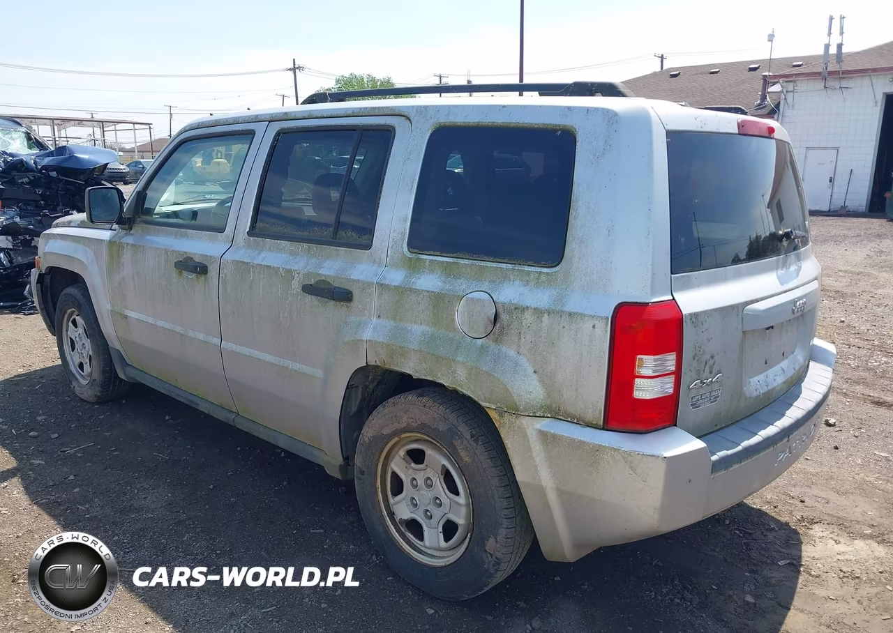 2007 Jeep Patriot Sport VIN:1J8FF28W47D356864 - 3