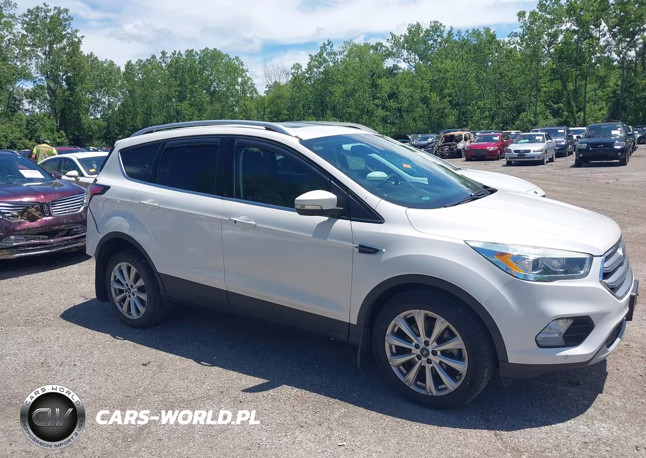 2017 Ford Escape Titanium VIN:1FMCU9J91HUC75878 - 13
