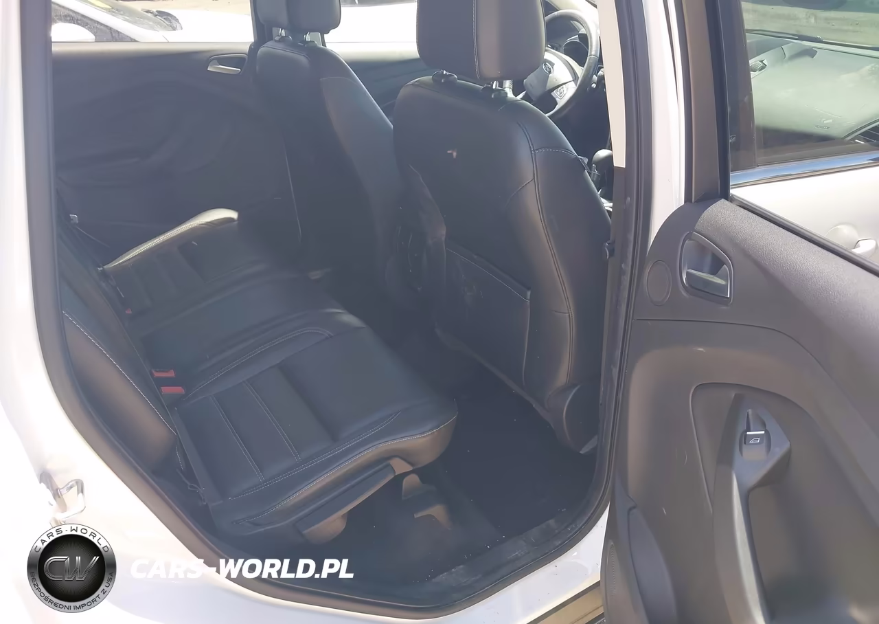 2017 Ford Escape Titanium VIN:1FMCU9J91HUC75878 - 8