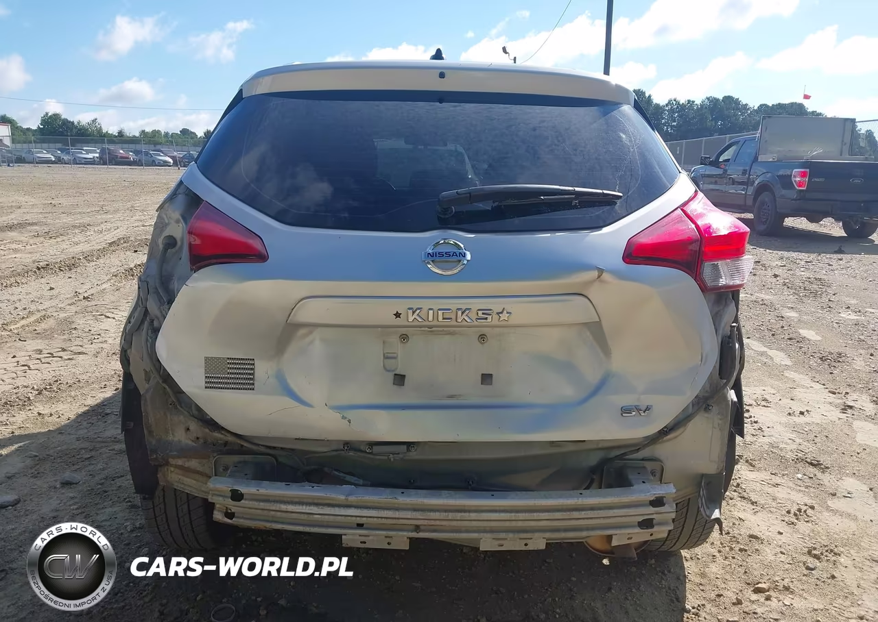 2019 Nissan Kicks Sv VIN:3N1CP5CU9KL551119 - 17