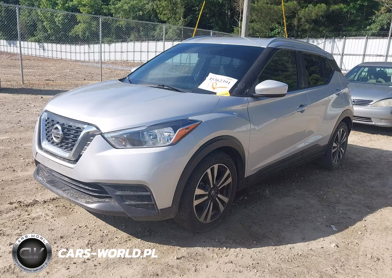 2019 Nissan Kicks Sv VIN:3N1CP5CU9KL551119 - 2