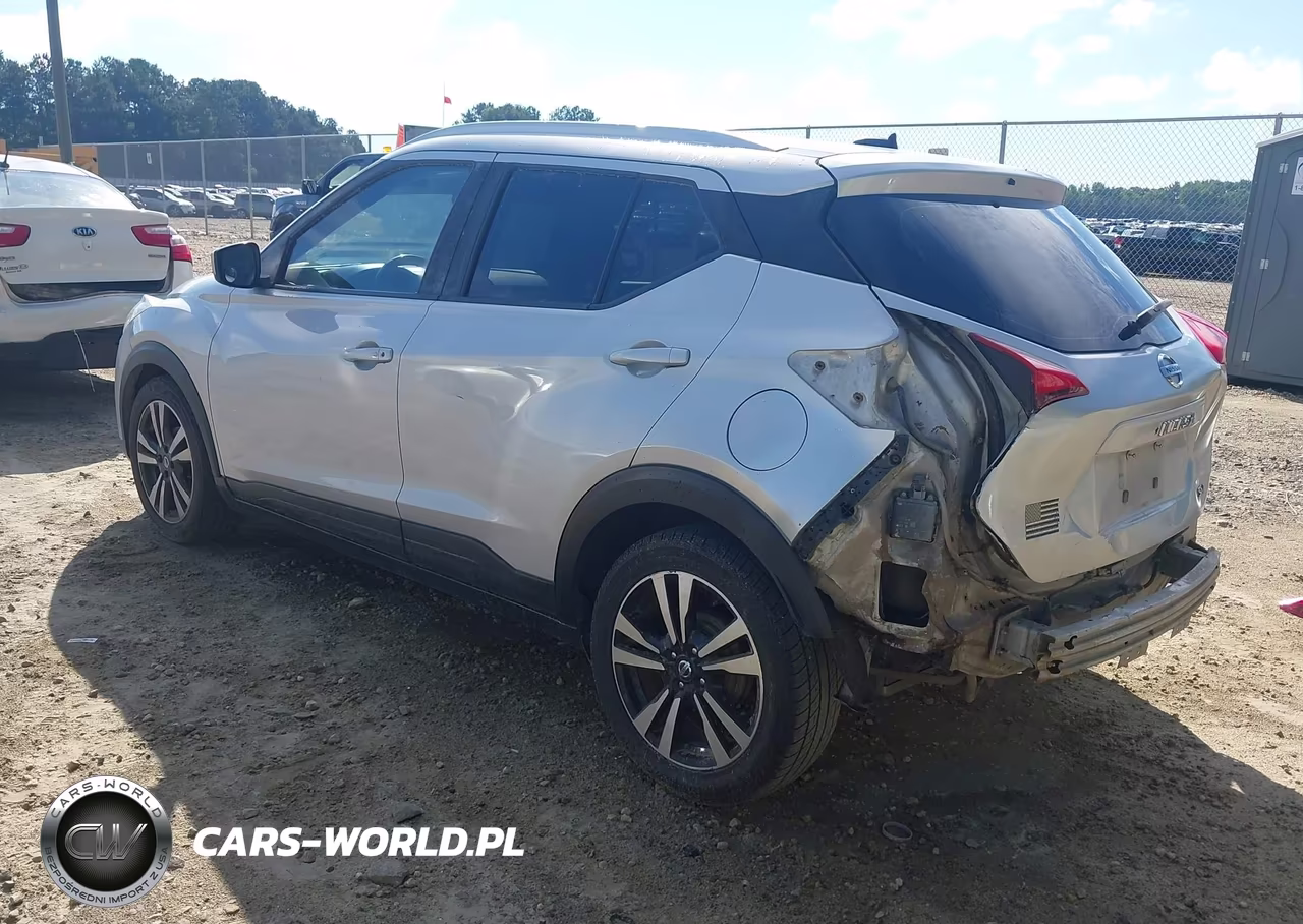 2019 Nissan Kicks Sv VIN:3N1CP5CU9KL551119 - 3