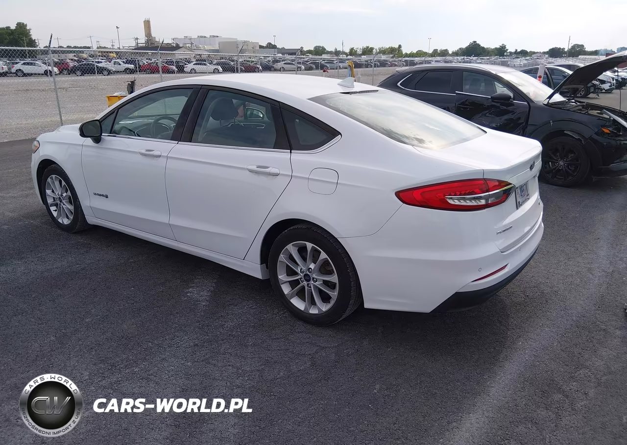 2019 Ford Fusion Hybrid Se VIN:3FA6P0LU5KR149534 - 3