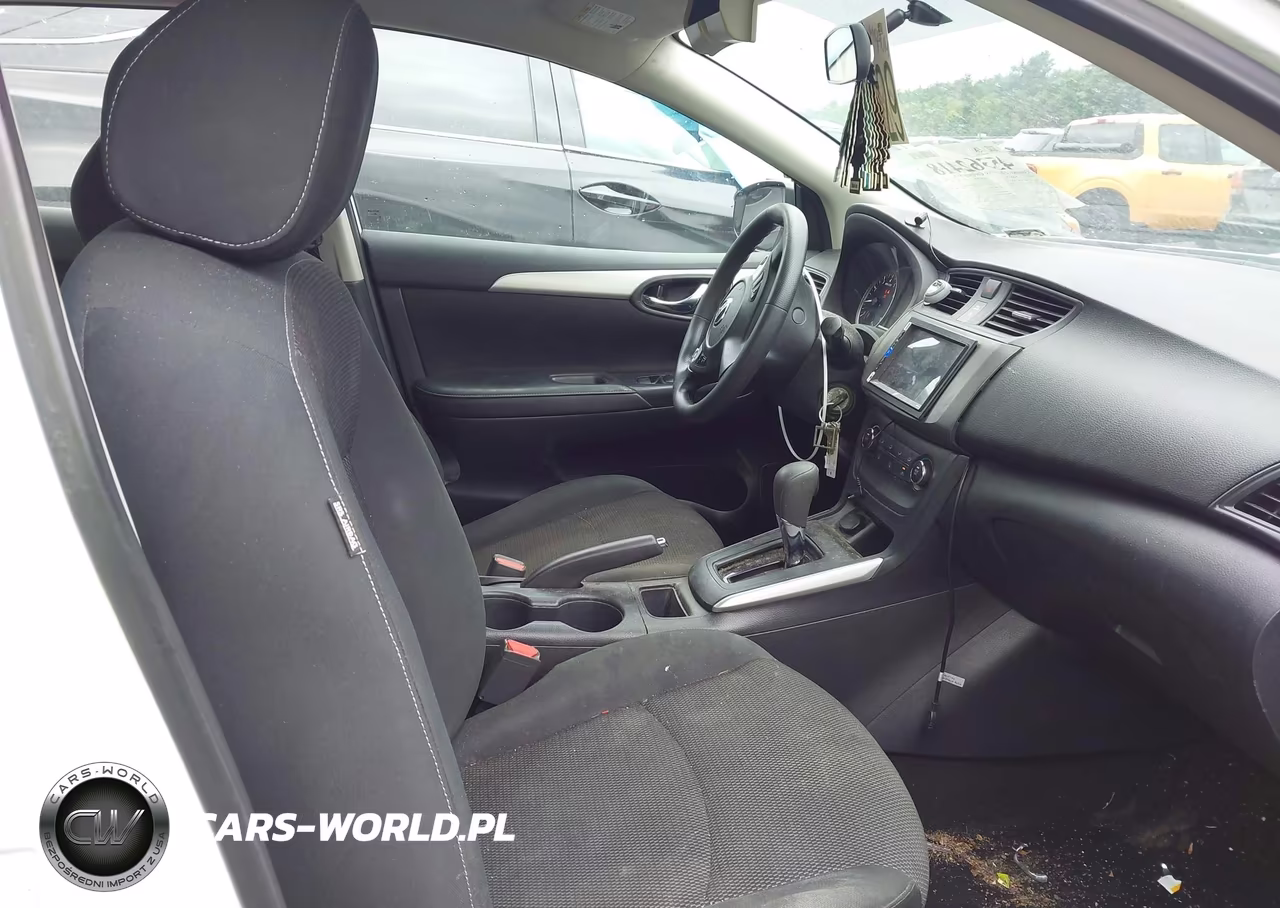 2019 Nissan Sentra S VIN:3N1AB7AP3KY449431 - 5