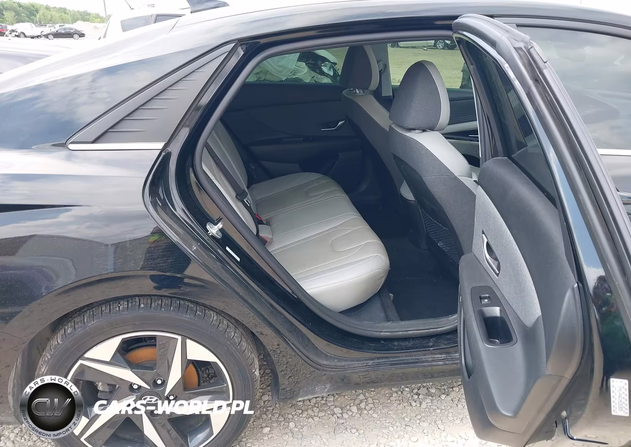 2022 Hyundai Elantra Limited VIN:KMHLP4AGXNU352039 - 8