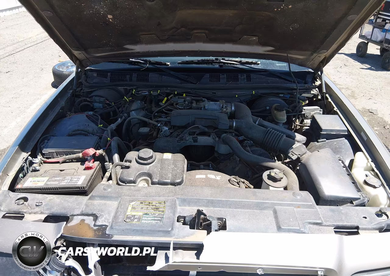 2003 Ford Crown Victoria Standard VIN:2FAFP73W63X108861 - 10
