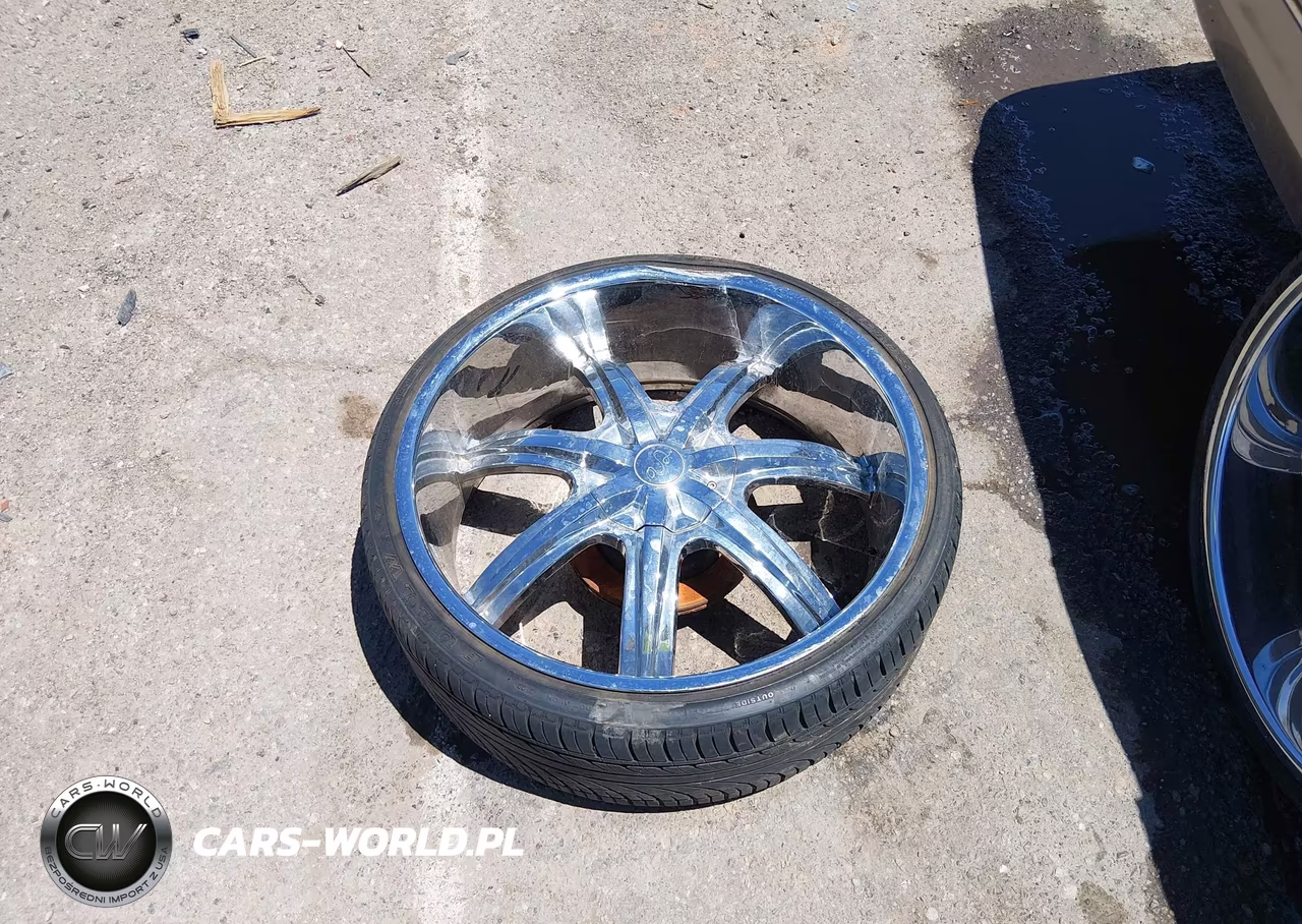2003 Ford Crown Victoria Standard VIN:2FAFP73W63X108861 - 12