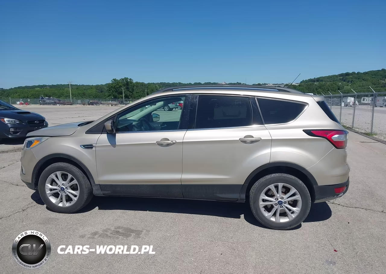 2018 Ford Escape Se VIN:1FMCU9GD3JUB70891 - 14