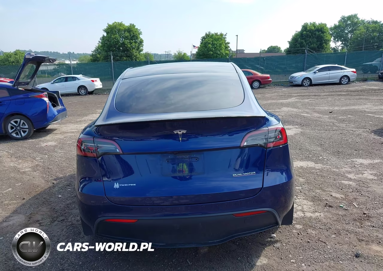 2022 Tesla Model Y Performance Dual Motor All-Wheel Drive VIN:7SAYGDEF3NF464219 - 15