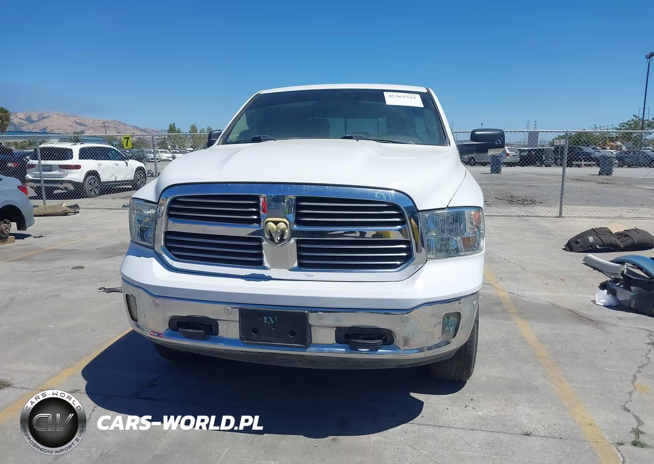 2018 Ram 1500 Big Horn 4X4 5'7 Box VIN:1C6RR7LMXJS354870 - 13