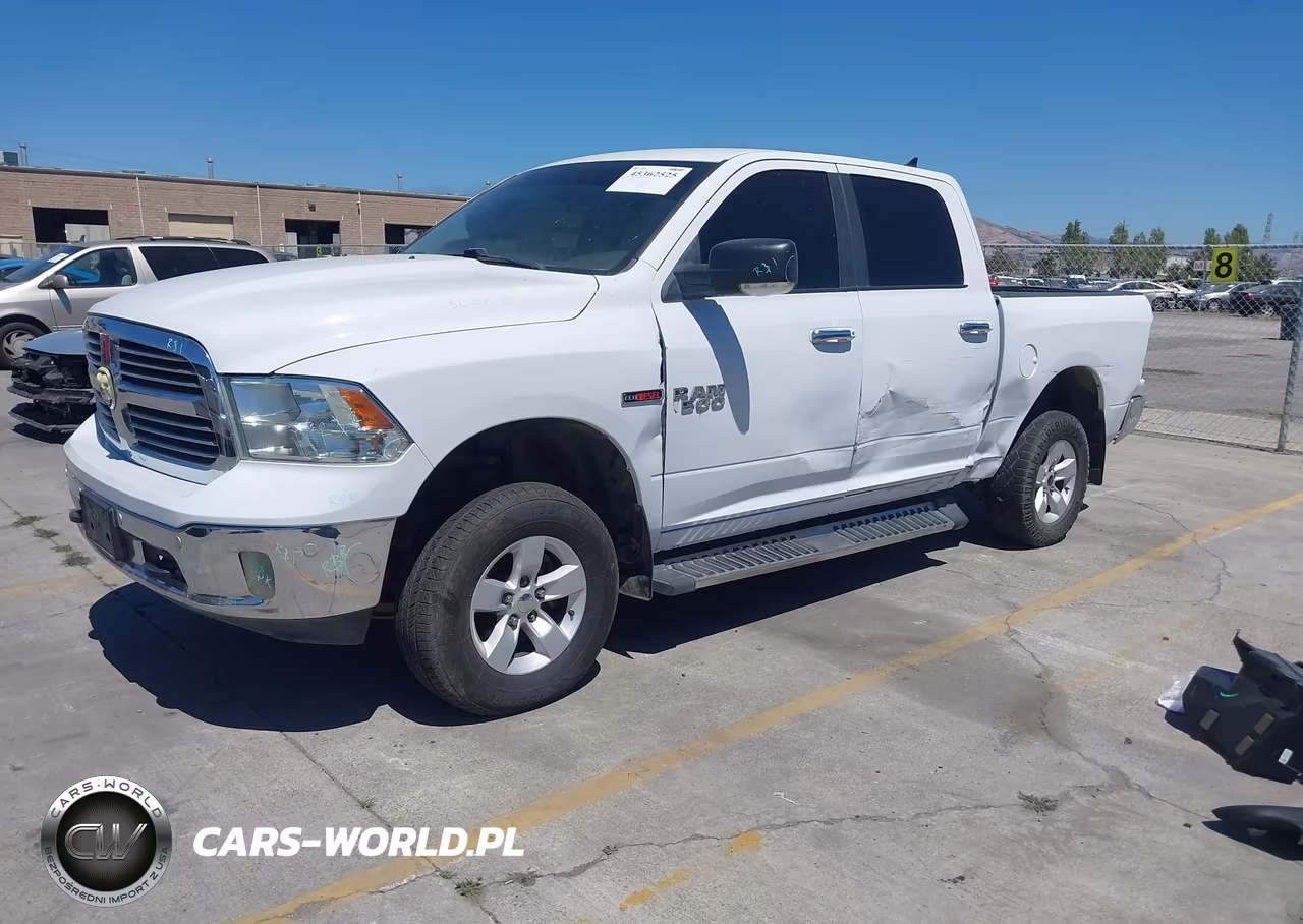 2018 Ram 1500 Big Horn 4X4 5'7 Box VIN:1C6RR7LMXJS354870 - 2