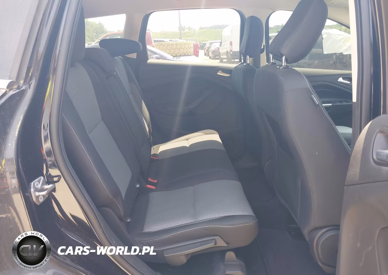 2019 Ford Escape Se VIN:1FMCU9GD0KUB83843 - 8