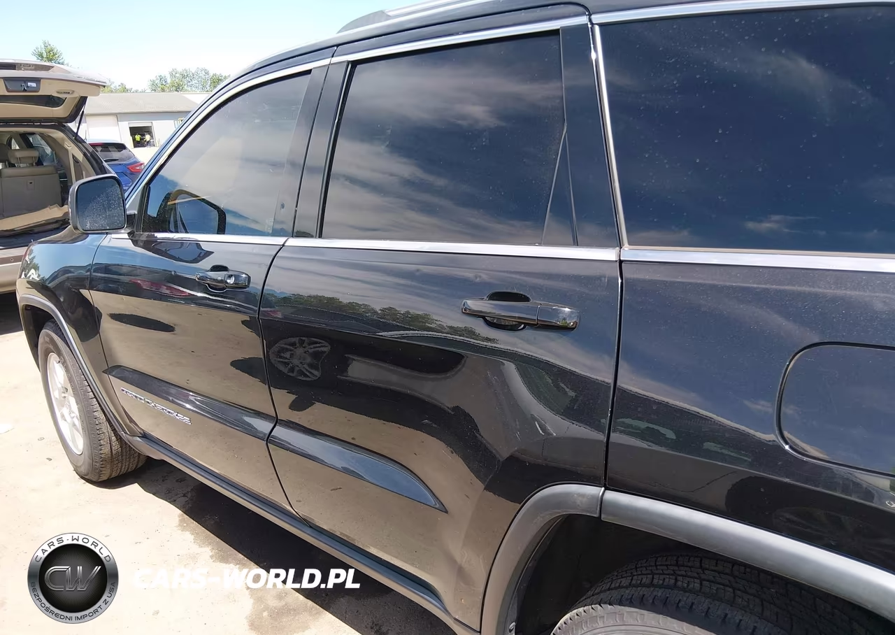 2014 Jeep Grand Cherokee Laredo VIN:1C4RJFAG4EC128086 - 14