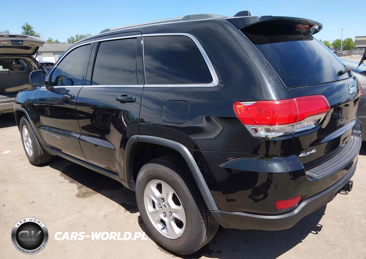 2014 Jeep Grand Cherokee Laredo VIN:1C4RJFAG4EC128086 - 3