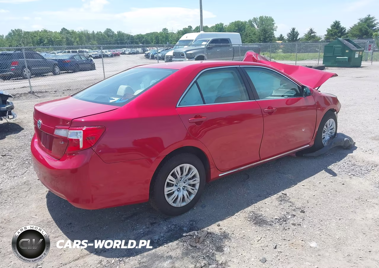 2013 Toyota Camry Le VIN:4T1BF1FK8DU642336 - 4