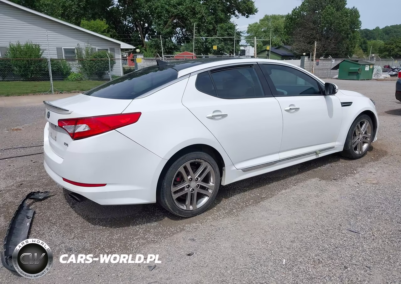 2013 Kia Optima Sx VIN:5XXGR4A61DG206799 - 4