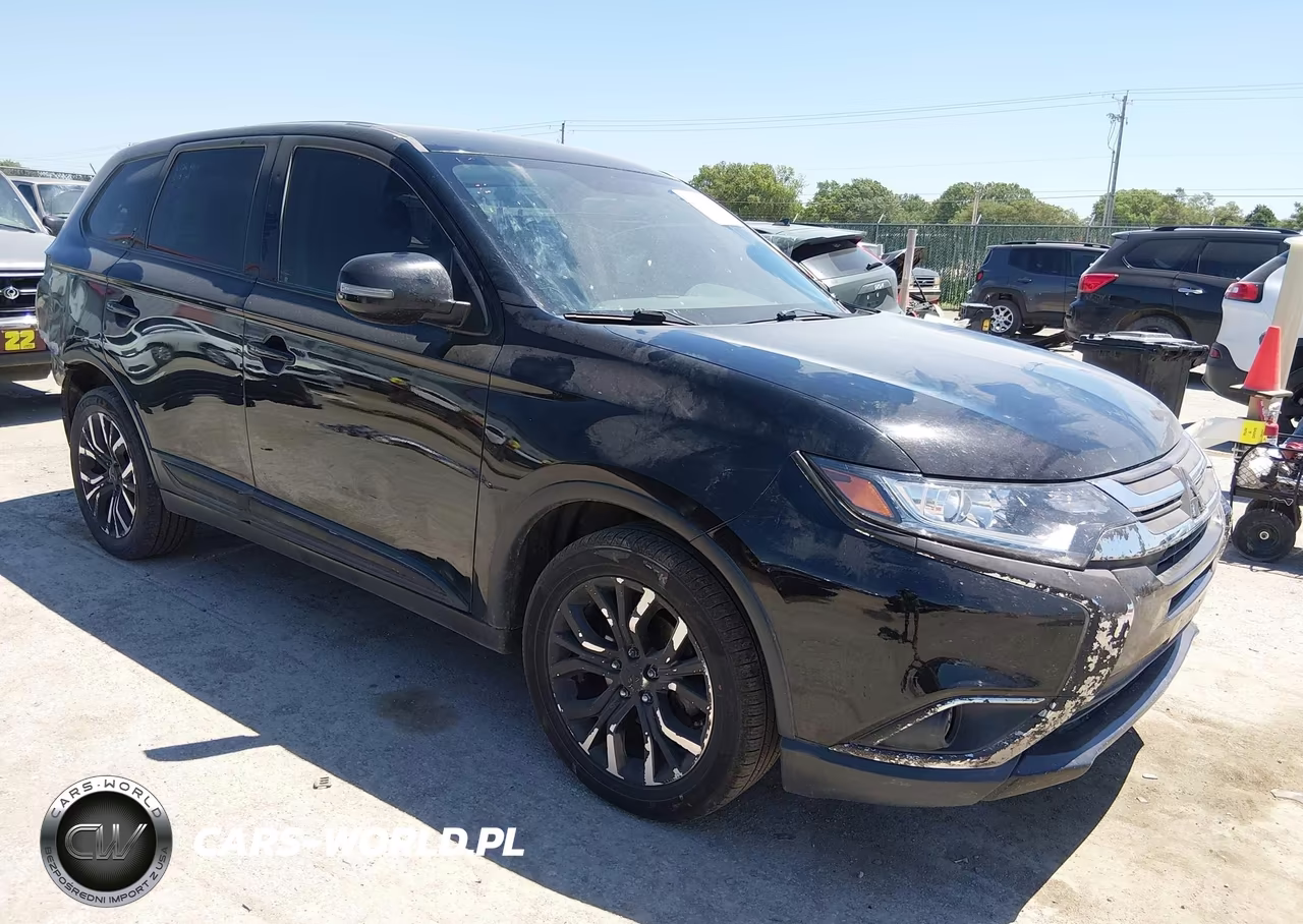 2018 Mitsubishi Outlander Se – zdjęcie 1 z 17