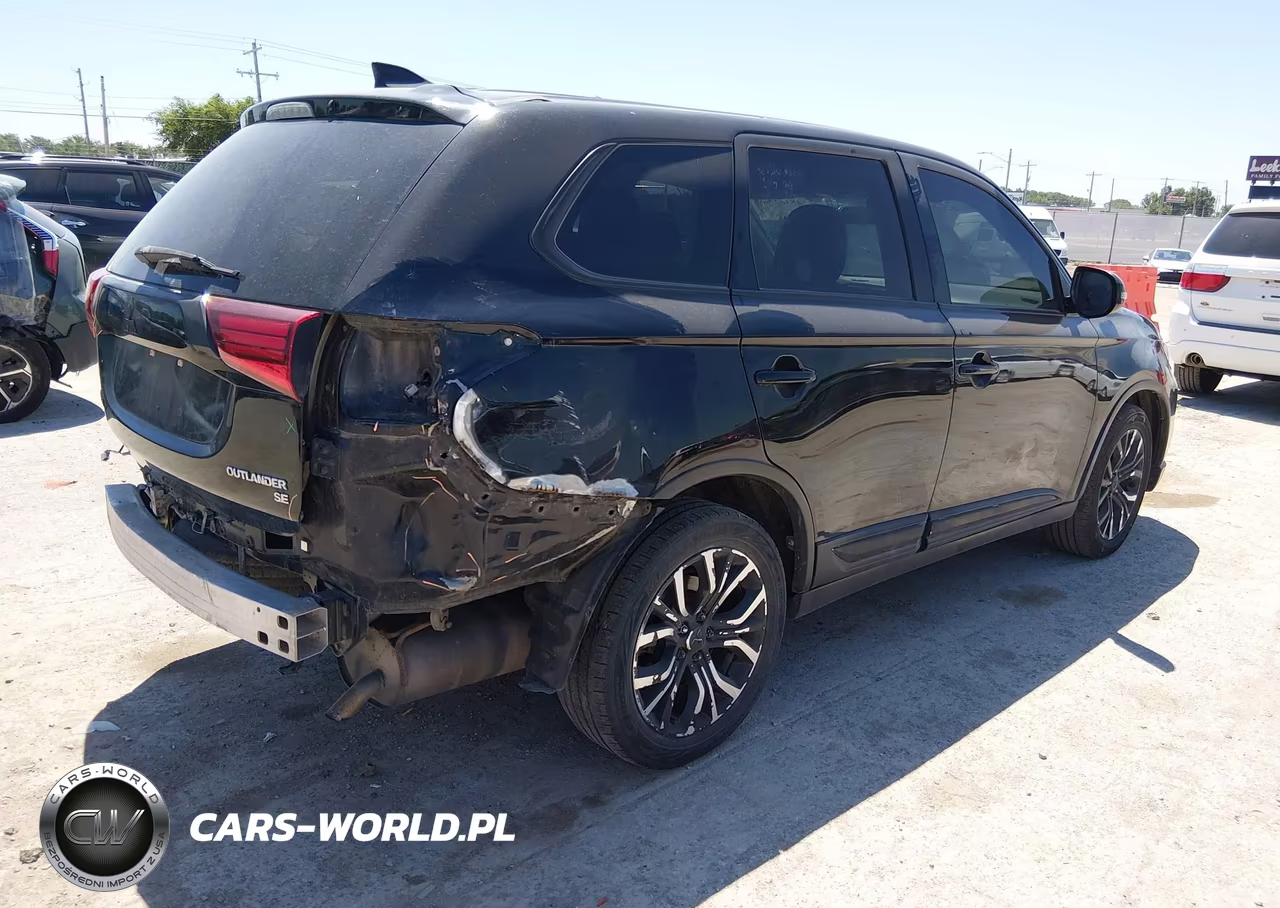 2018 Mitsubishi Outlander Se VIN:JA4AZ3A32JJ002391 - 4