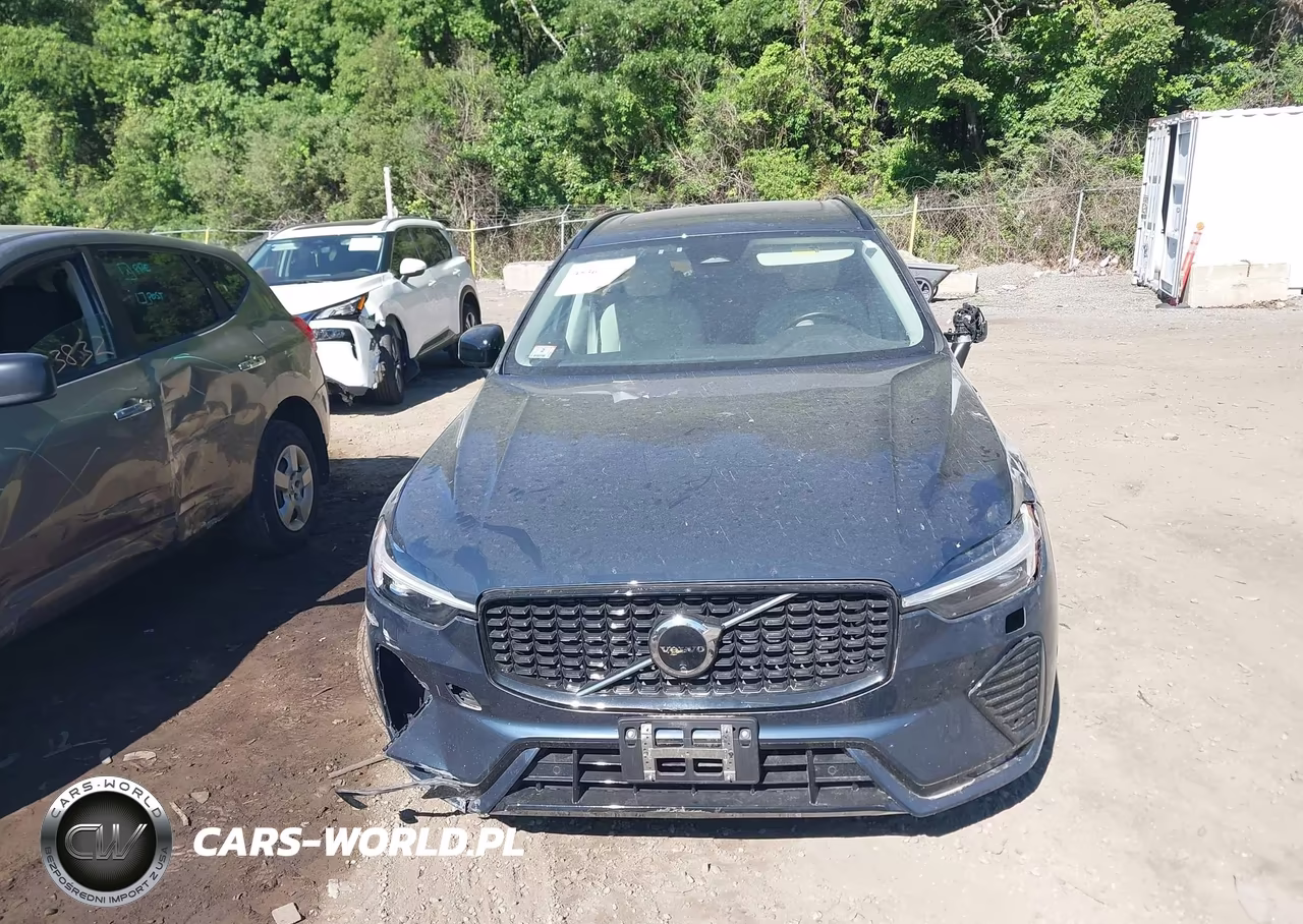 2024 Volvo Xc60 B5 Plus Dark Theme VIN:YV4L12RL3R1723624 - 12