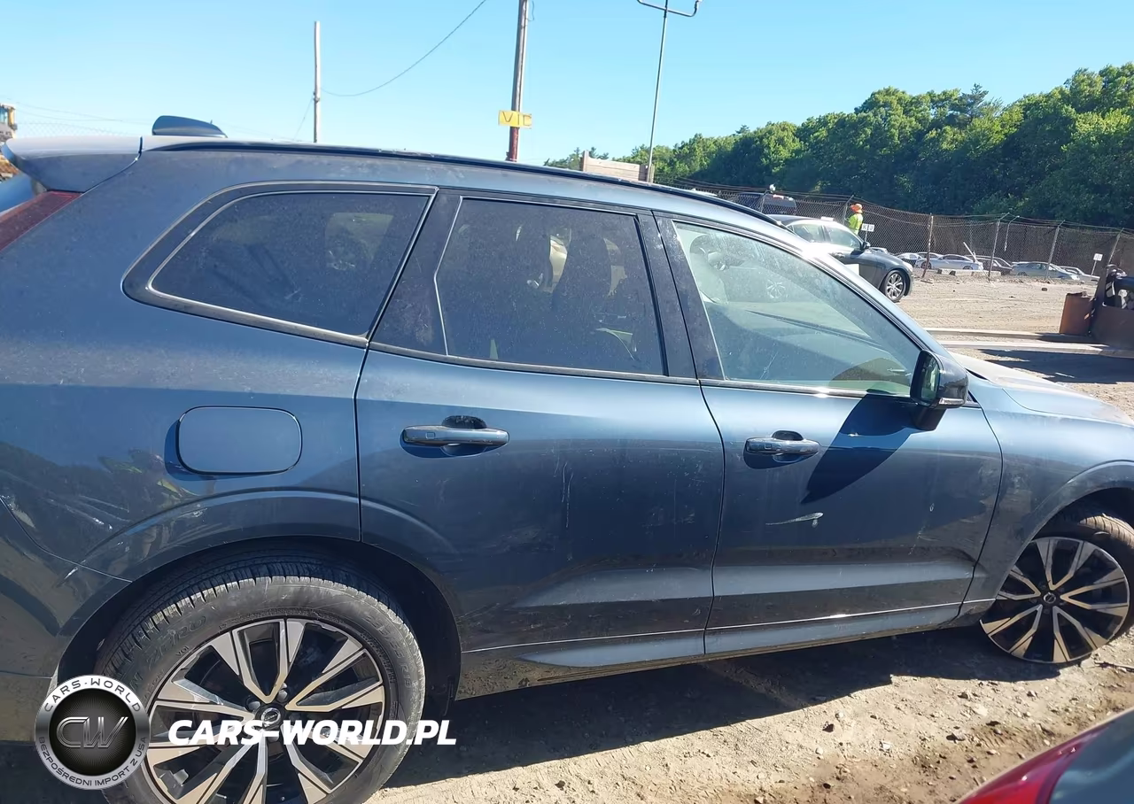 2024 Volvo Xc60 B5 Plus Dark Theme VIN:YV4L12RL3R1723624 - 13
