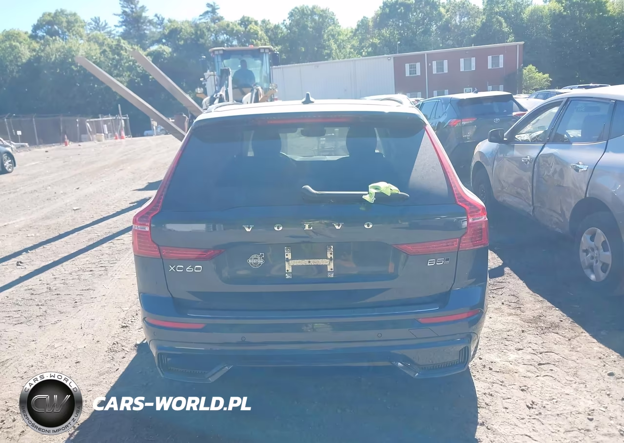 2024 Volvo Xc60 B5 Plus Dark Theme VIN:YV4L12RL3R1723624 - 16