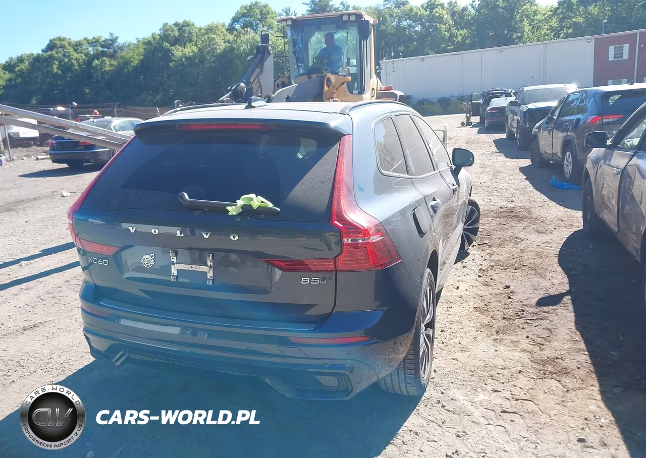2024 Volvo Xc60 B5 Plus Dark Theme VIN:YV4L12RL3R1723624 - 4