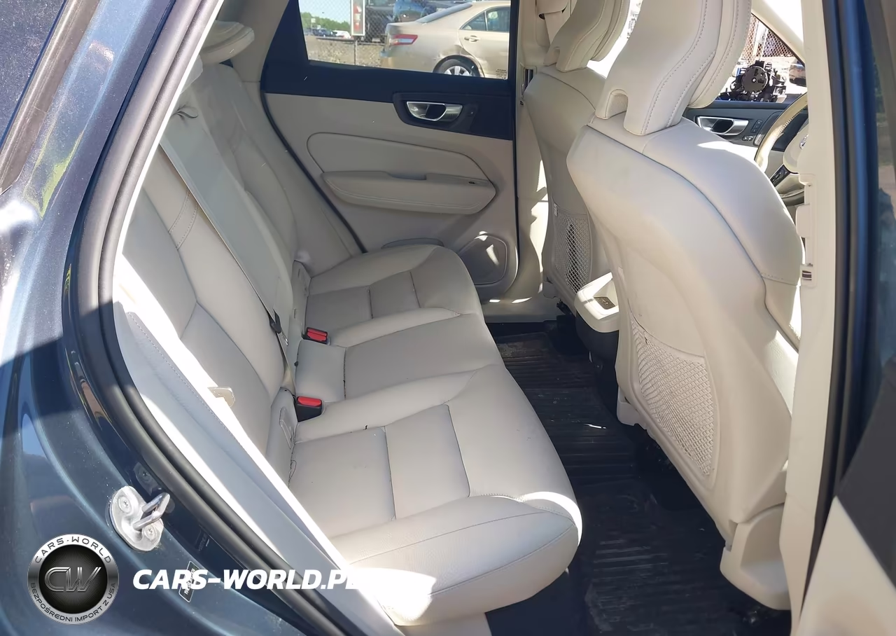 2024 Volvo Xc60 B5 Plus Dark Theme VIN:YV4L12RL3R1723624 - 8
