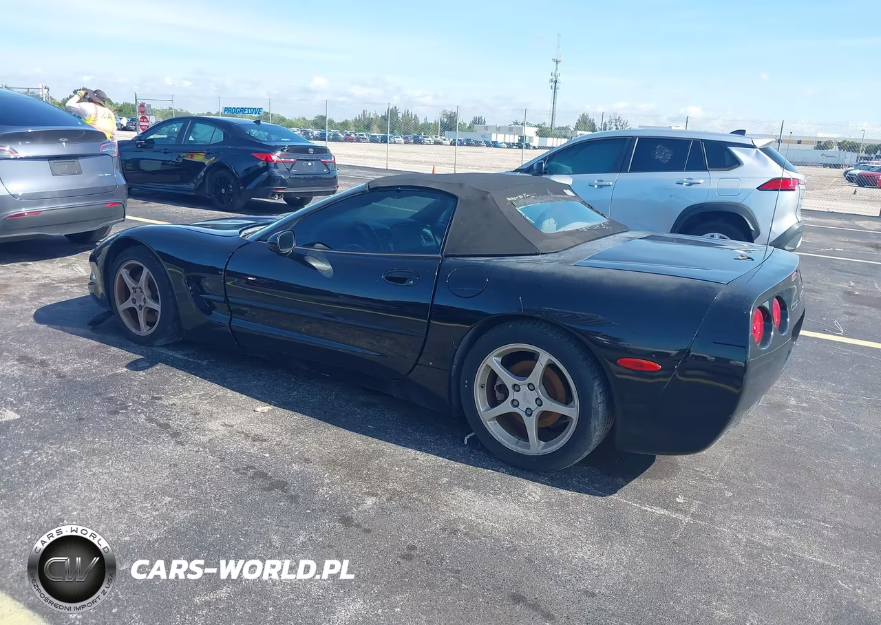 2002 Chevrolet Corvette VIN:1G1YY32G225126270 - 3