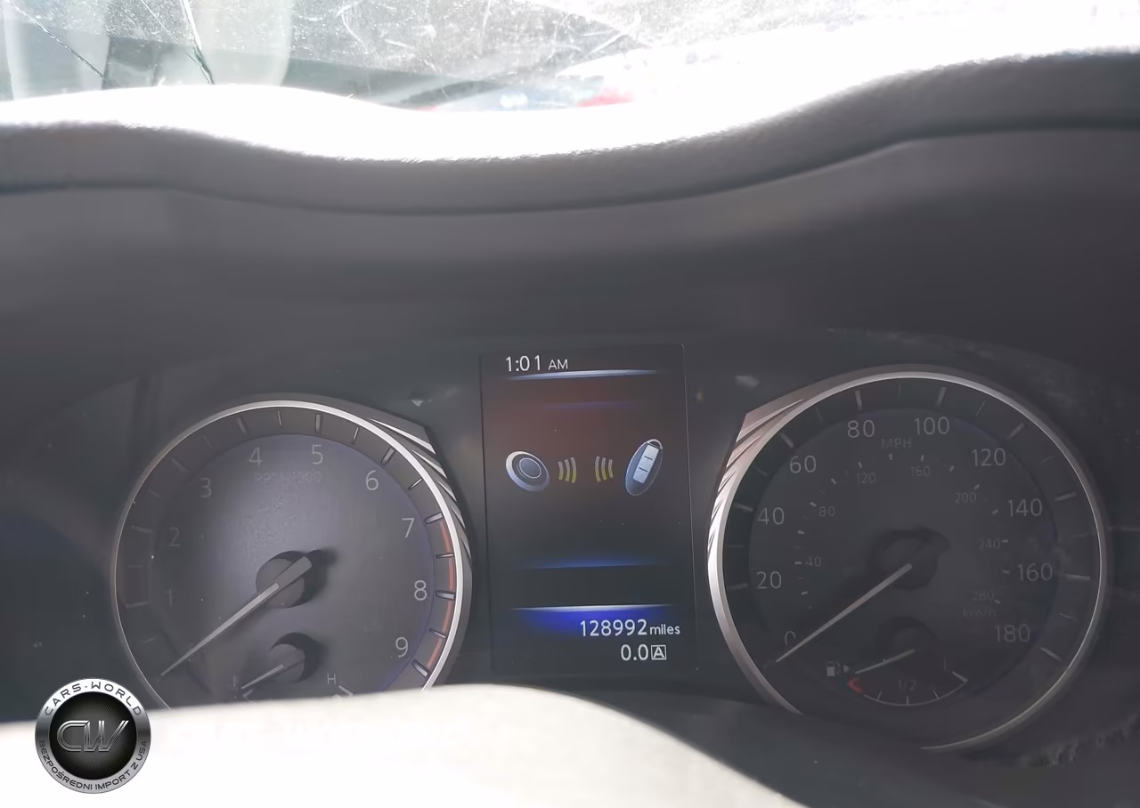 2017 Infiniti Q50 3.0T Premium VIN:JN1EV7AP7HM731835 - 7