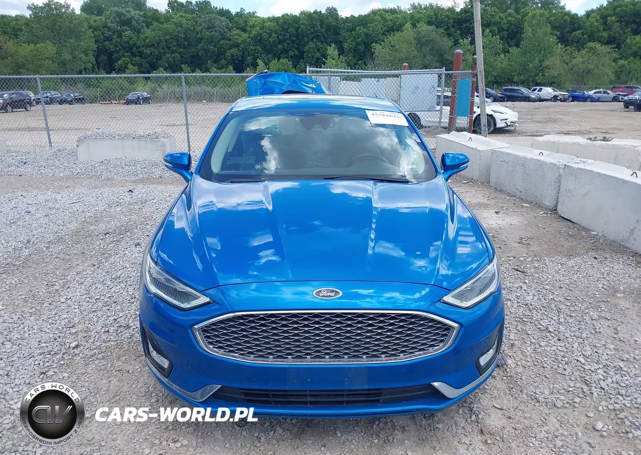 2020 Ford Fusion Plug-In Hybrid Titanium VIN:3FA6P0SU8LR225735 - 13