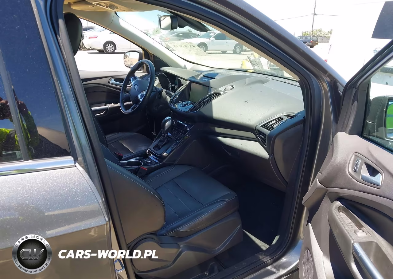 2014 Ford Escape Titanium VIN:1FMCU0JX5EUC52450 - 5