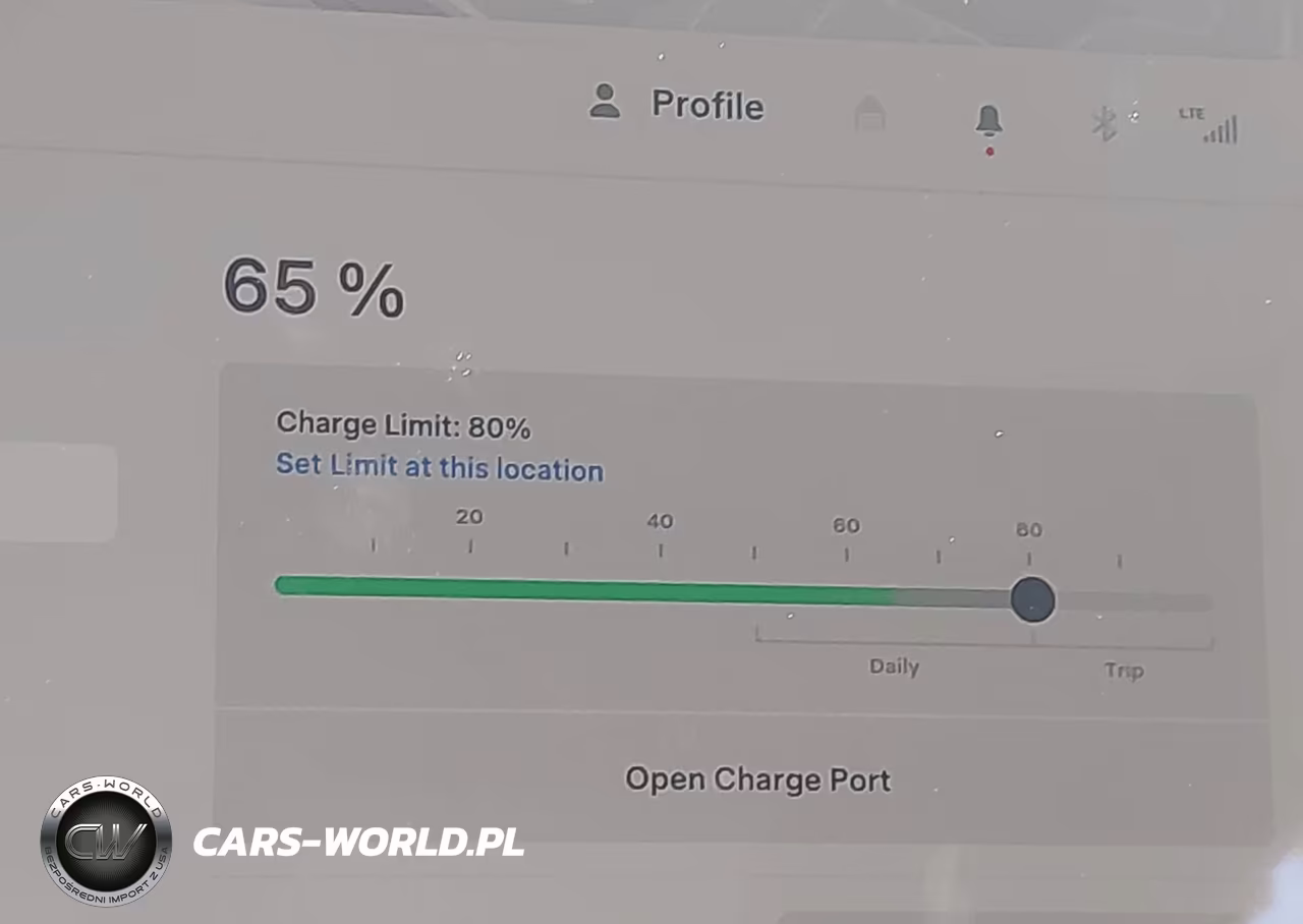 2025 Tesla Model 3 Long Range Rear-Wheel Drive-Standard Rear-Wheel Drive VIN:5YJ3E1EA9SF977986 - 18