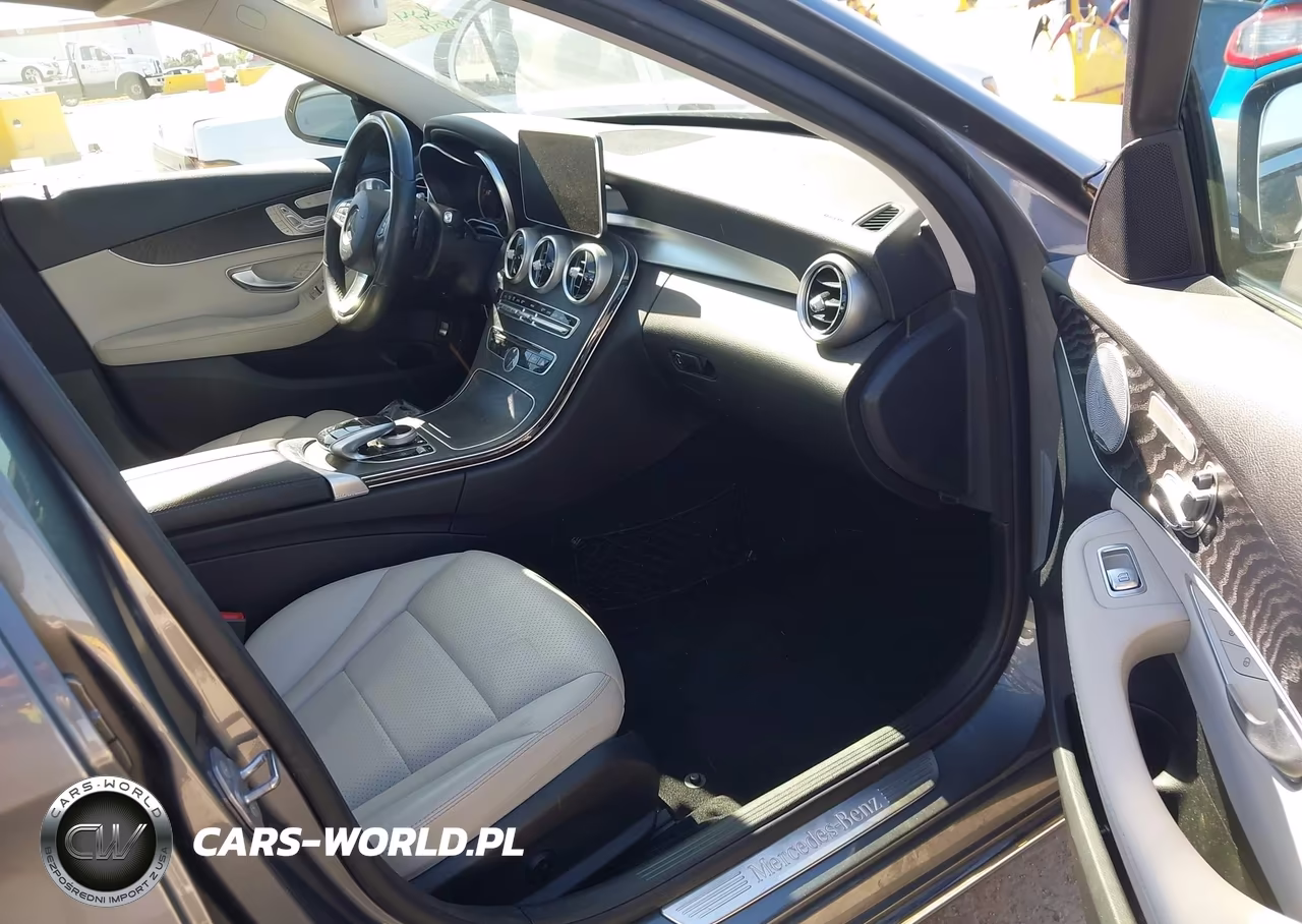 2017 Mercedes-Benz C 300 VIN:55SWF4JB2HU227637 - 5