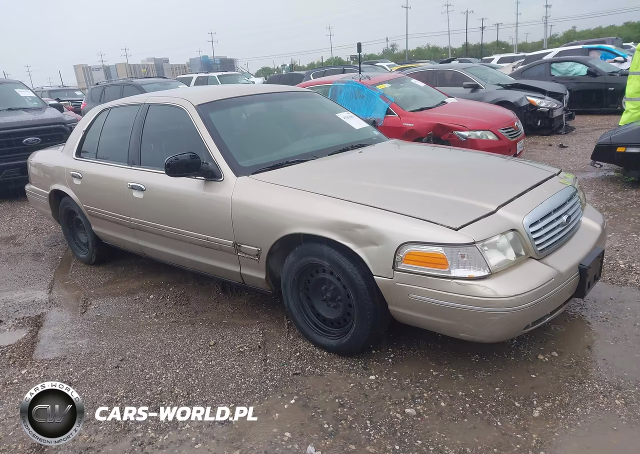 2000 Ford Crown Victoria – zdjęcie 1 z 17