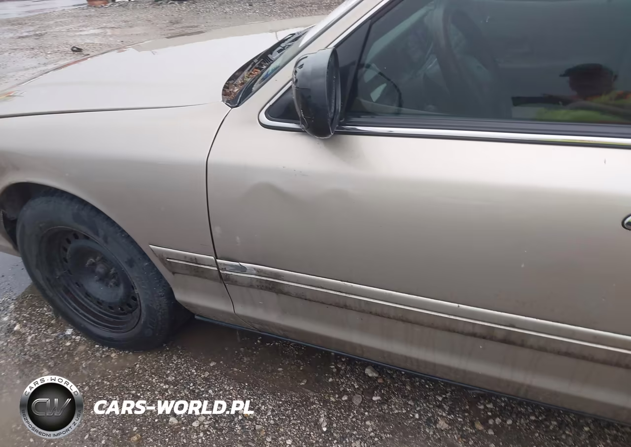 2000 Ford Crown Victoria VIN:2FAFP73W7YX125627 - 12
