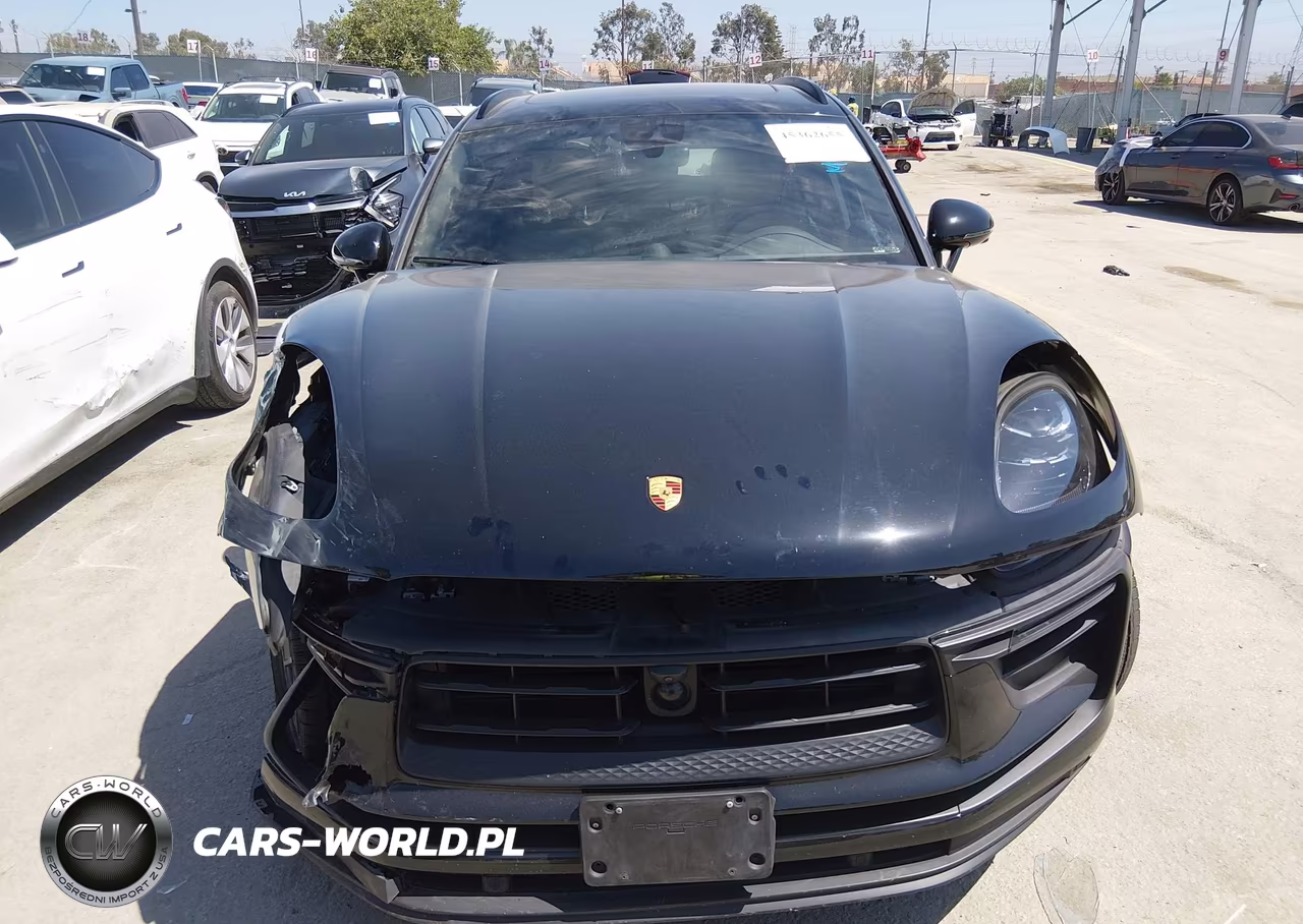 2024 Porsche Macan T VIN:WP1AA2A50RLB08667 - 11